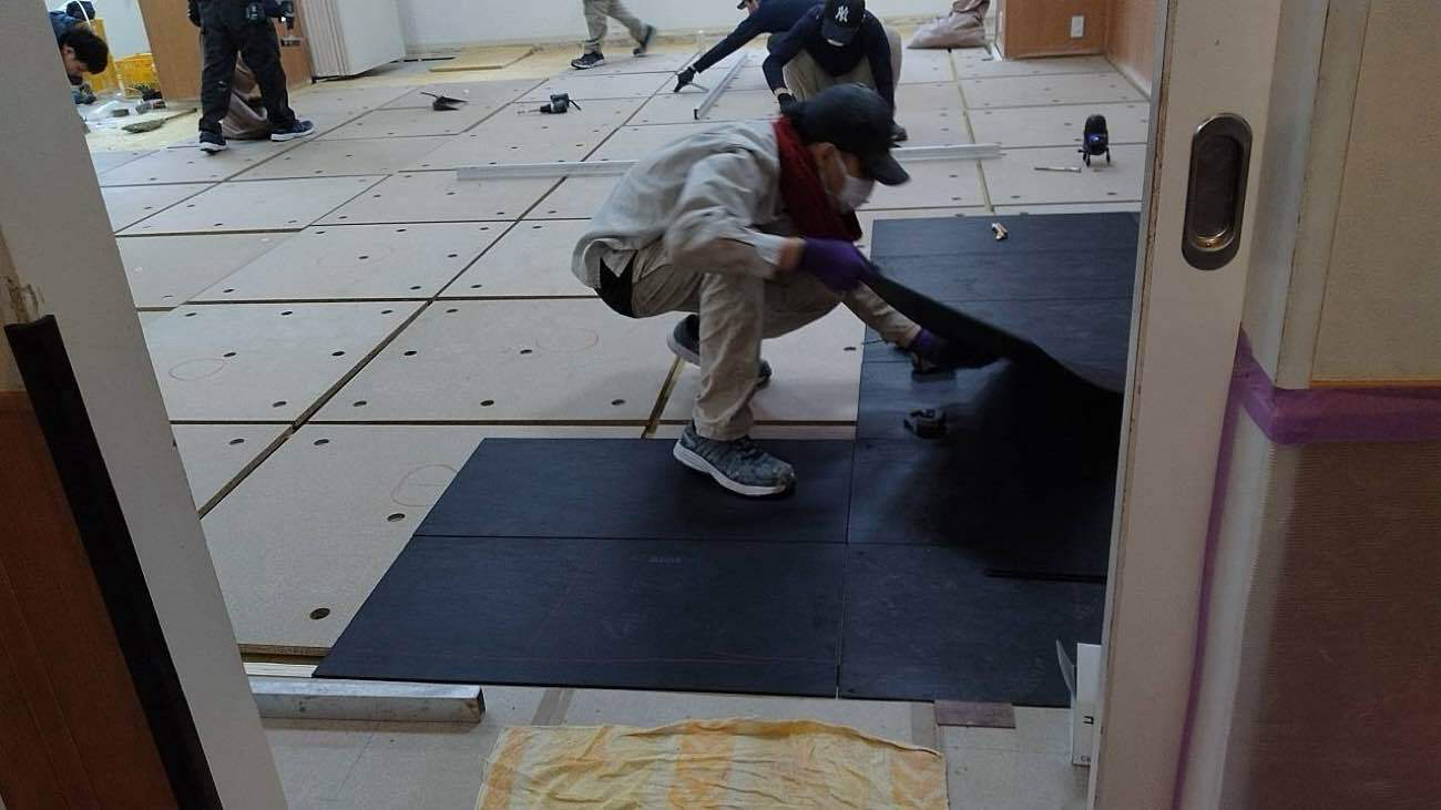 店舗 置床工事 エアロビクスフロア(東京都中央区)