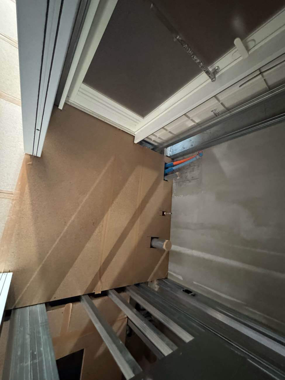 新築マンション 置床工事 乾式二重床(川崎市川崎区)