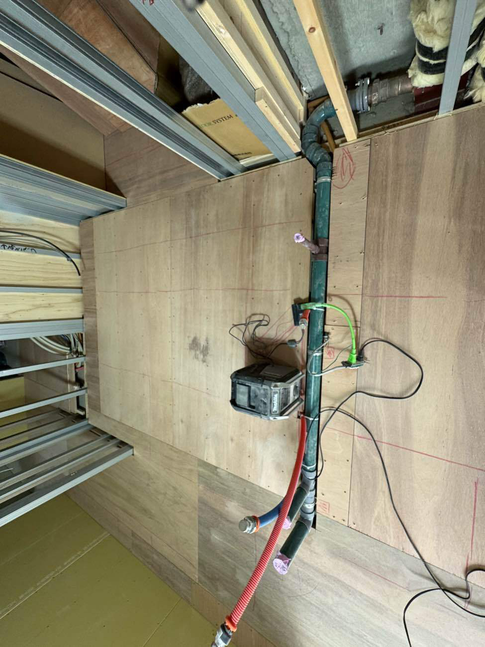 マンション 置床工事 乾式二重床(東京都千代田区)