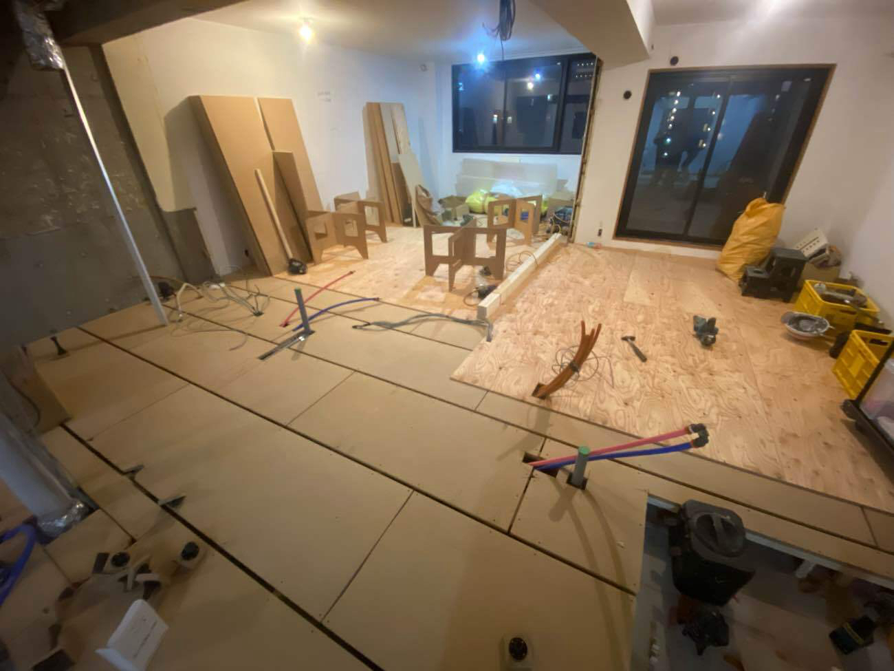 マンション 1日置床工事 乾式二重床(東京都港区)