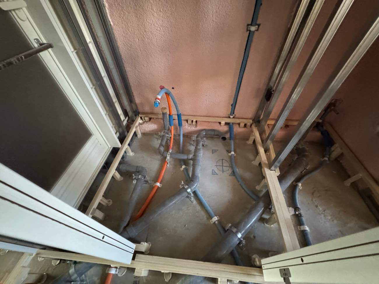 新築マンション 置床工事 乾式二重床(川崎市川崎区)