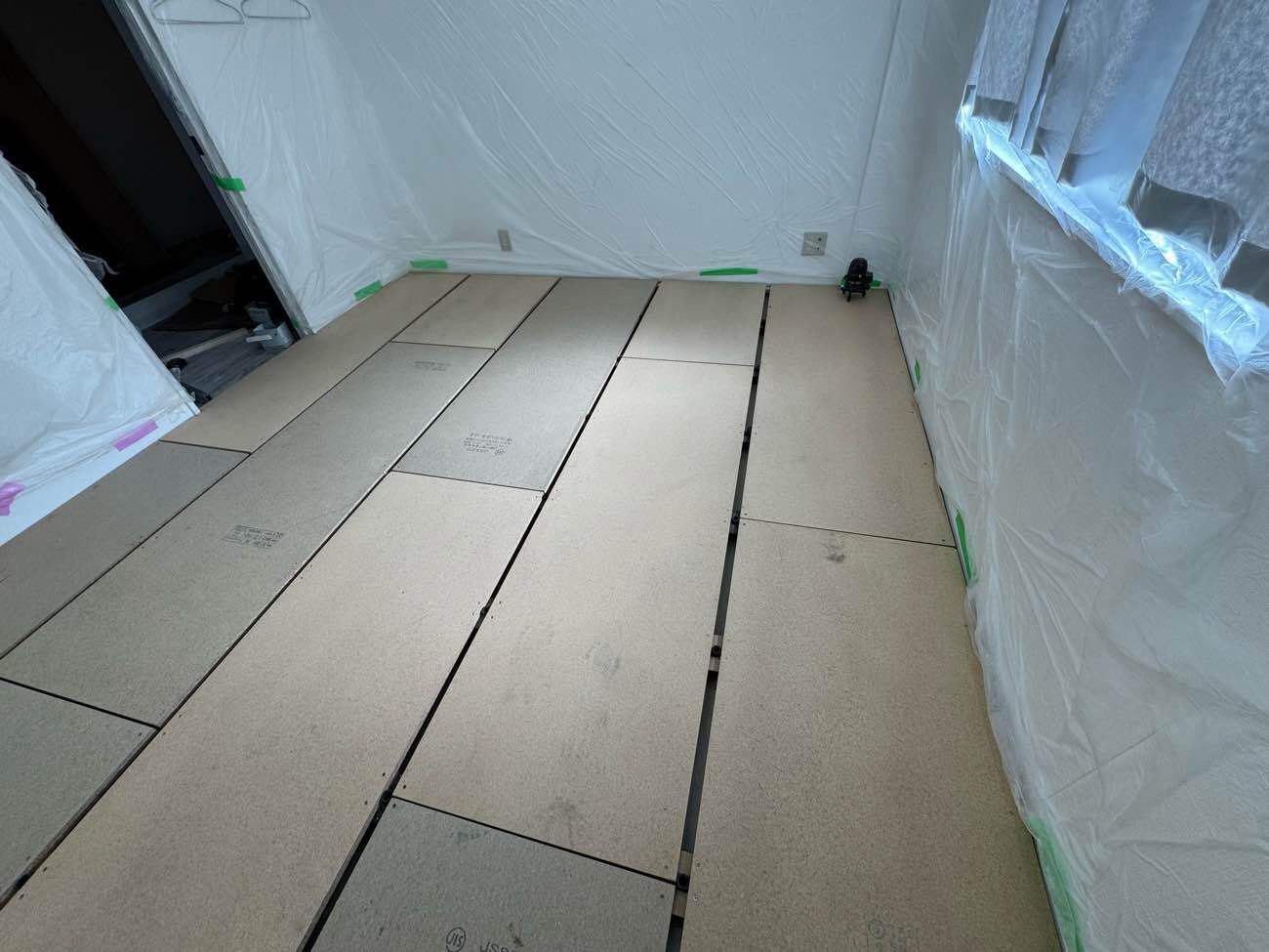 レンタルスタジオ 置床工事 乾式二重床(横浜市神奈川区)