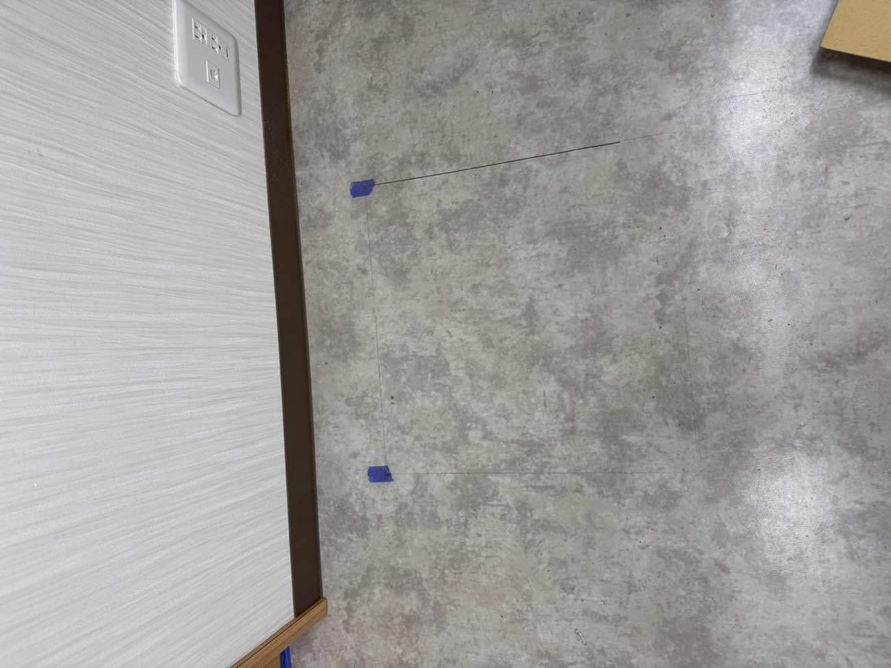 クリニック 点検口取付工事(埼玉県新座市)