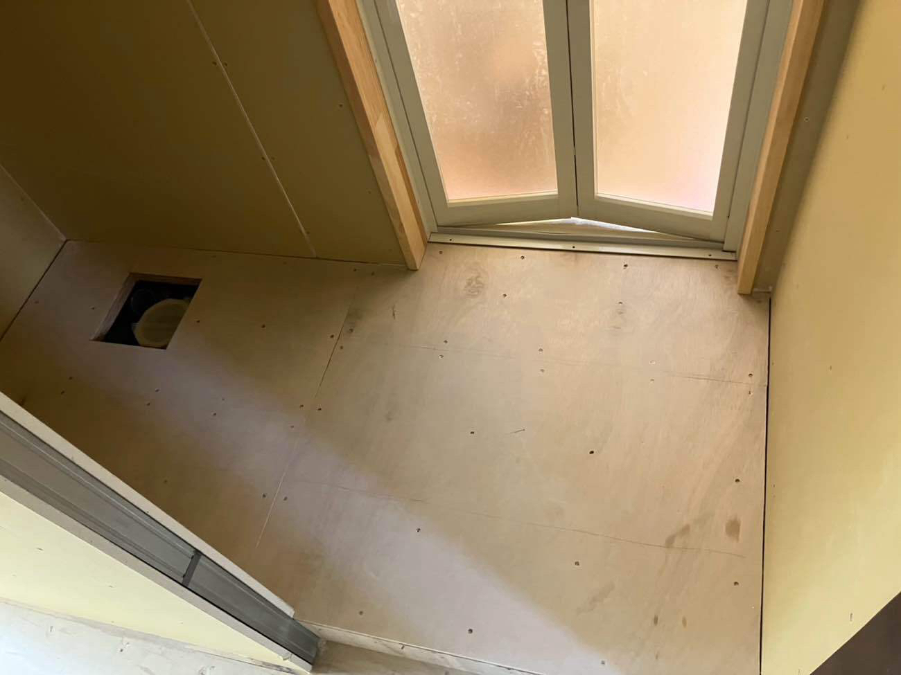 マンション 壁・天井・軽天・PB・置床 一括請負工事（東京都日野市）