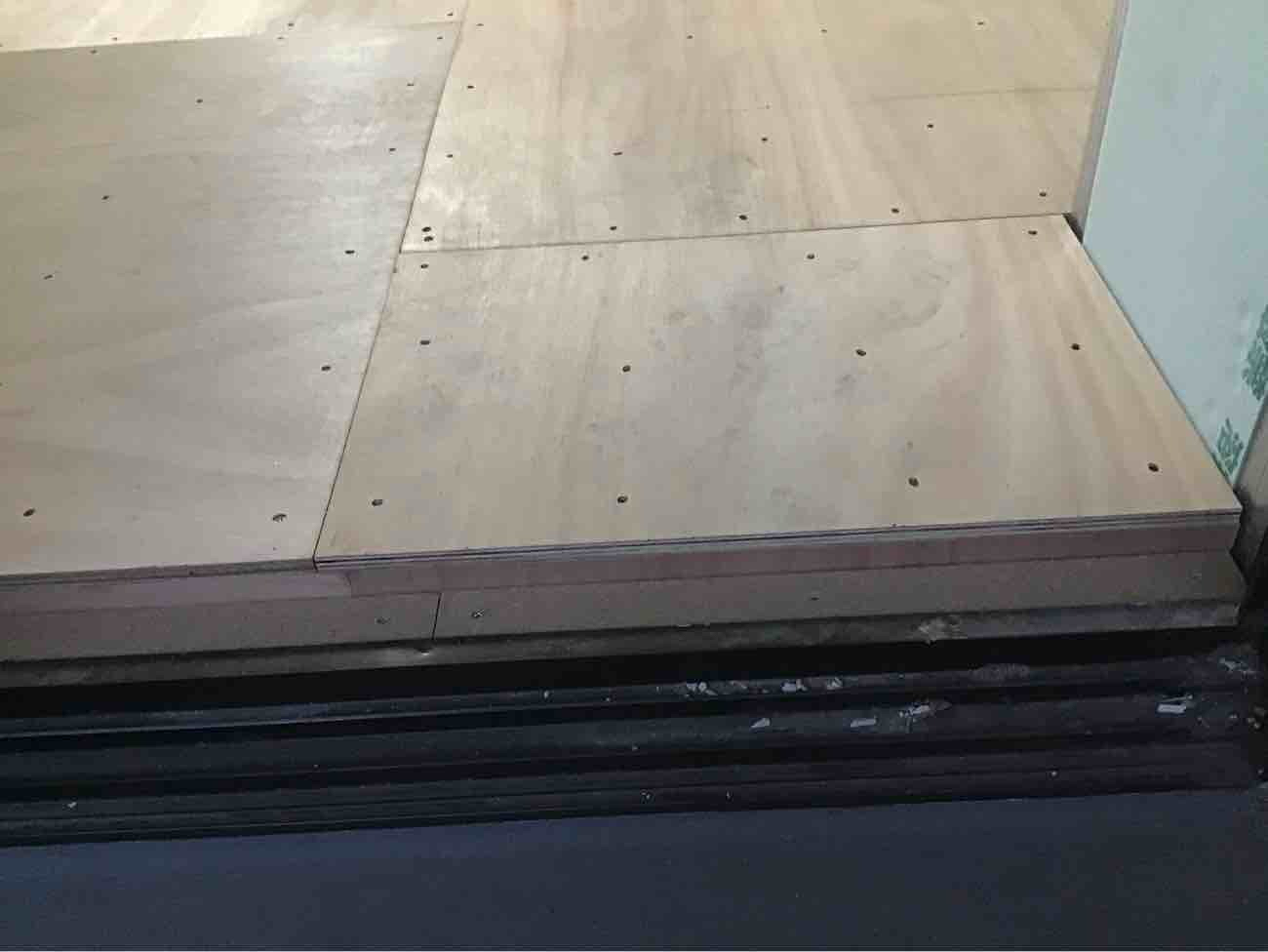 マンション　１日置床工事　乾式二重床（東京都品川区）