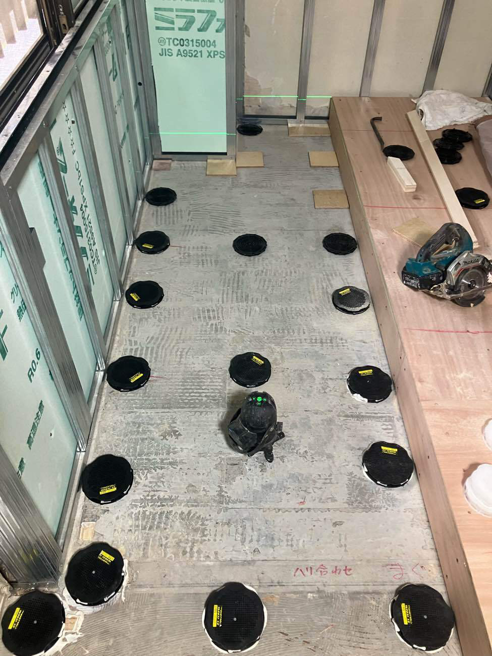 マンション　１日置床工事　乾式二重床（東京都品川区）