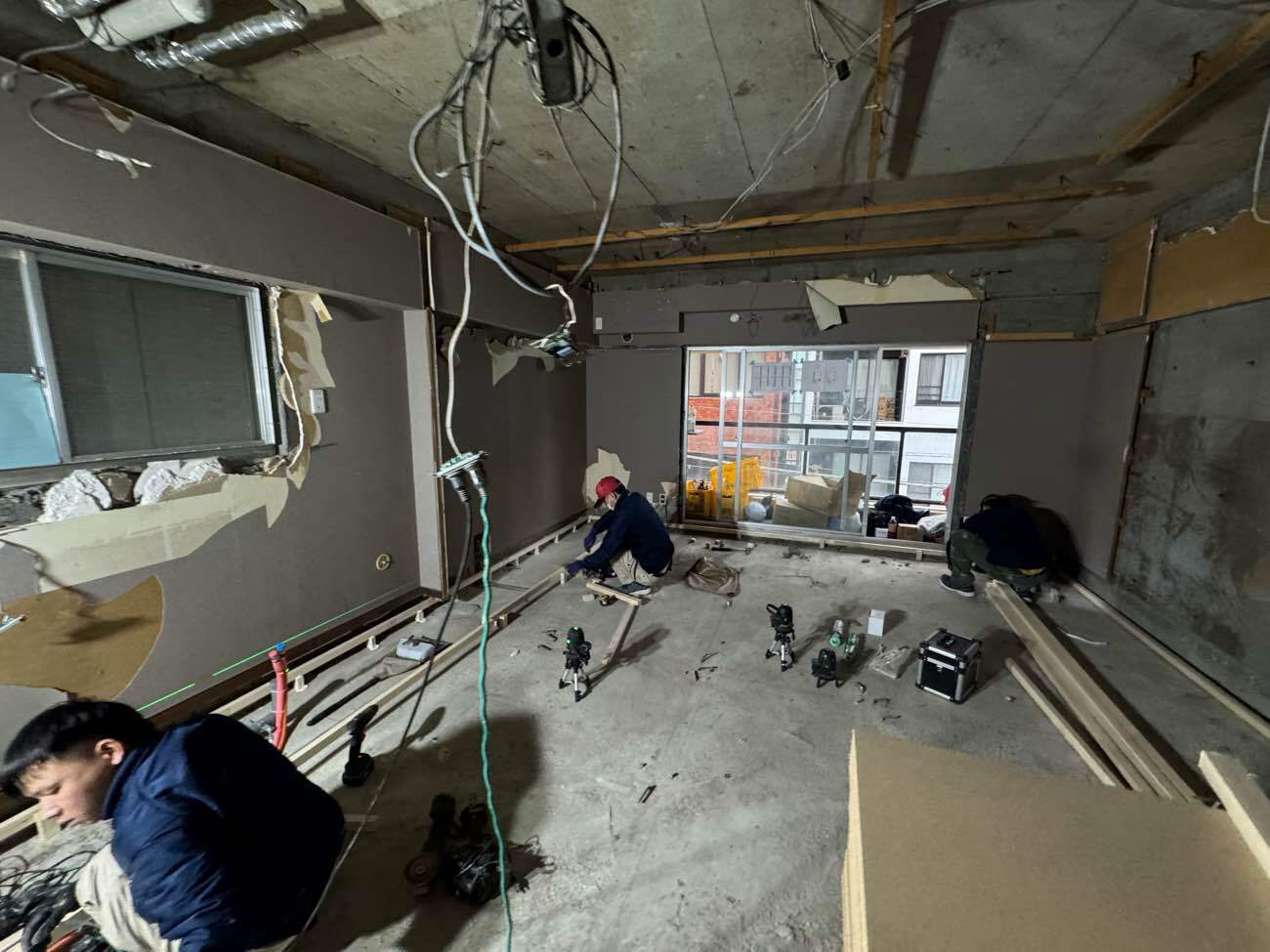 マンション　置床工事　乾式二重床（東京都中央区）