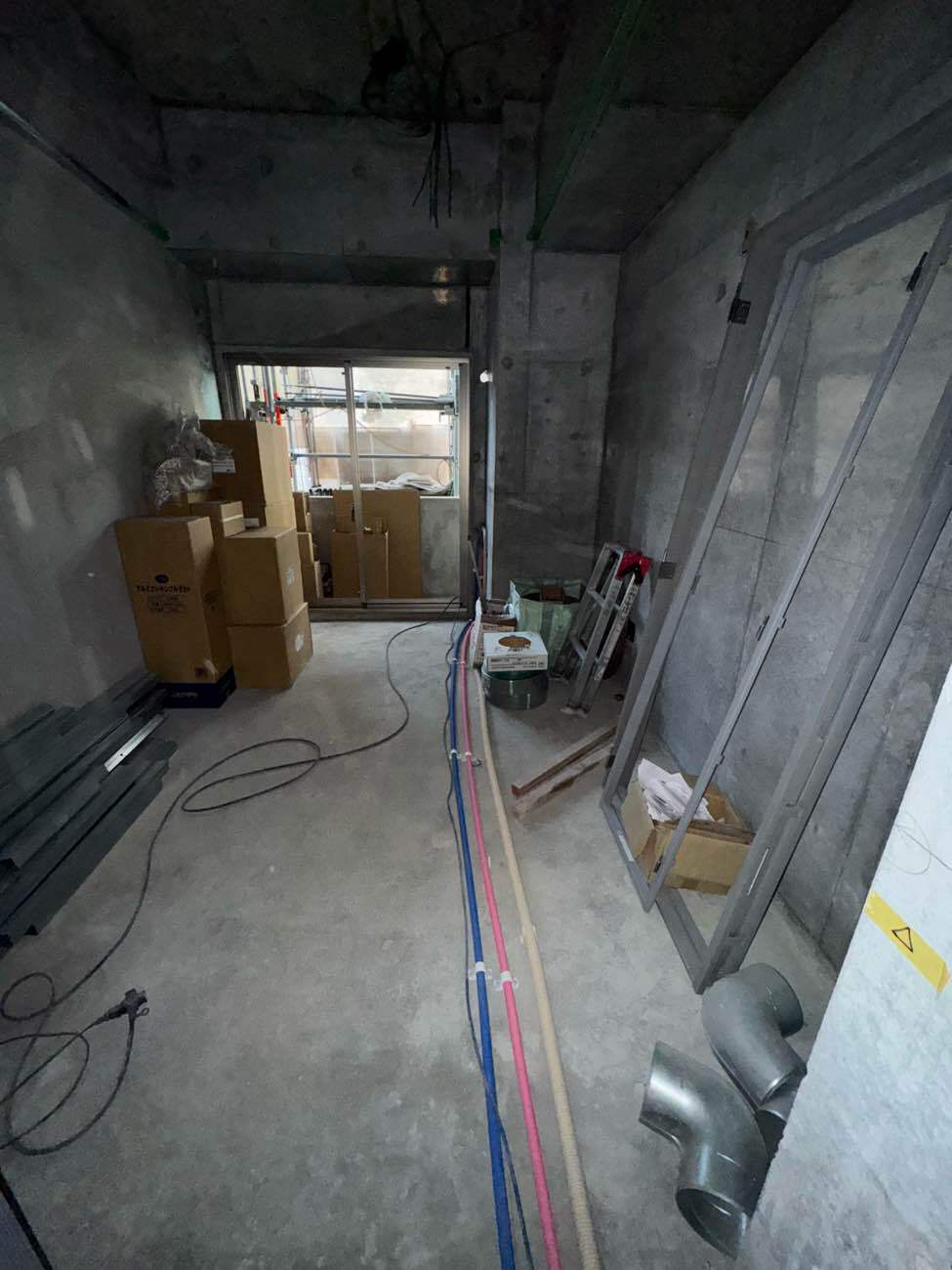 新築マンション　置床工事　乾式二重床（神奈川県平塚市）