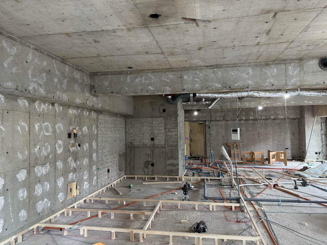 マンション　置床工事　乾式二重床（東京都品川区）