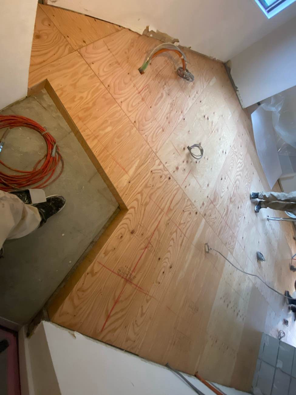 マンション　１日置床工事　乾式二重床（東京都目黒区）