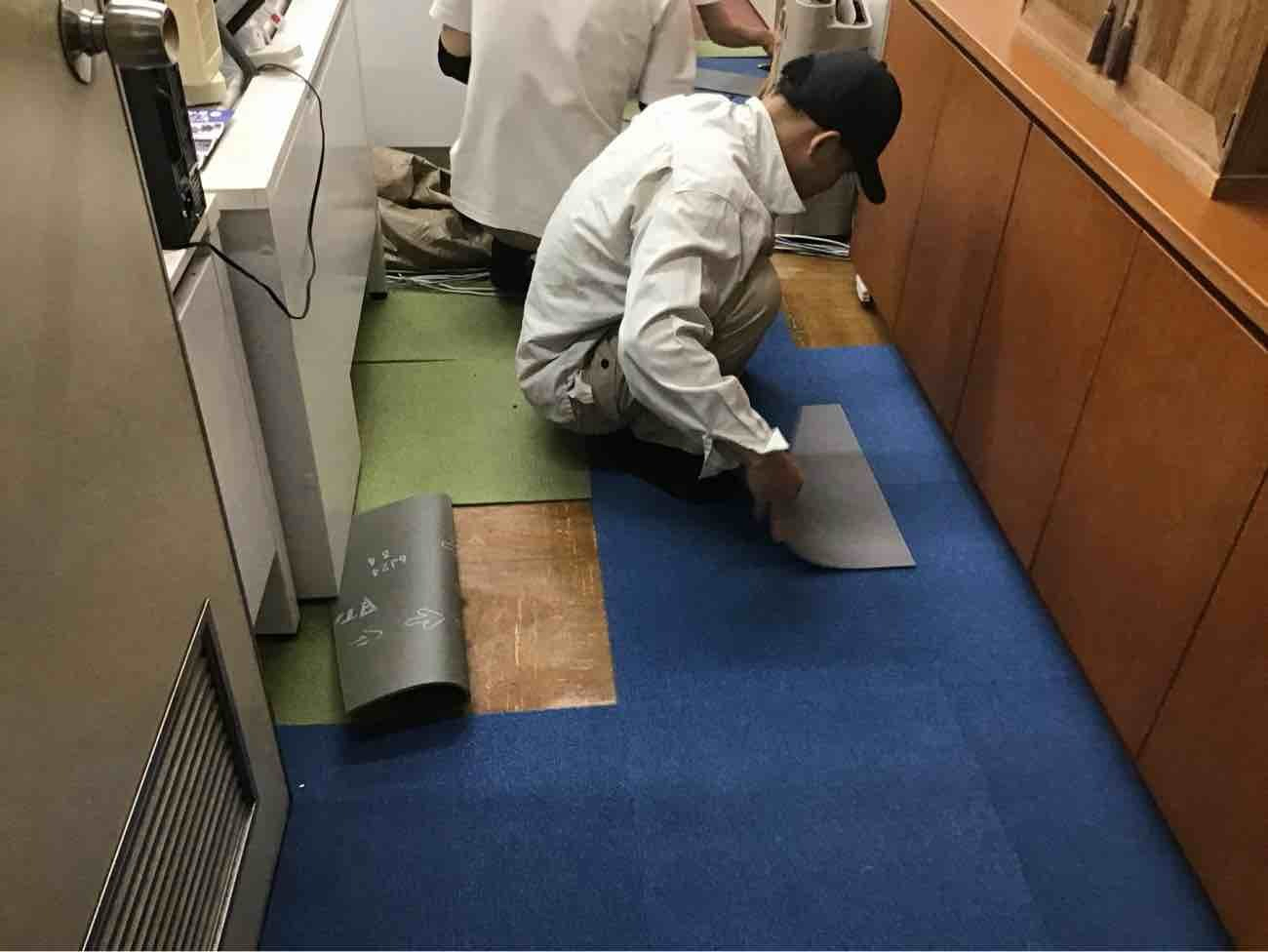 店舗　タイルカーペット張替え工事　TAJIMA製（藤沢市南区）