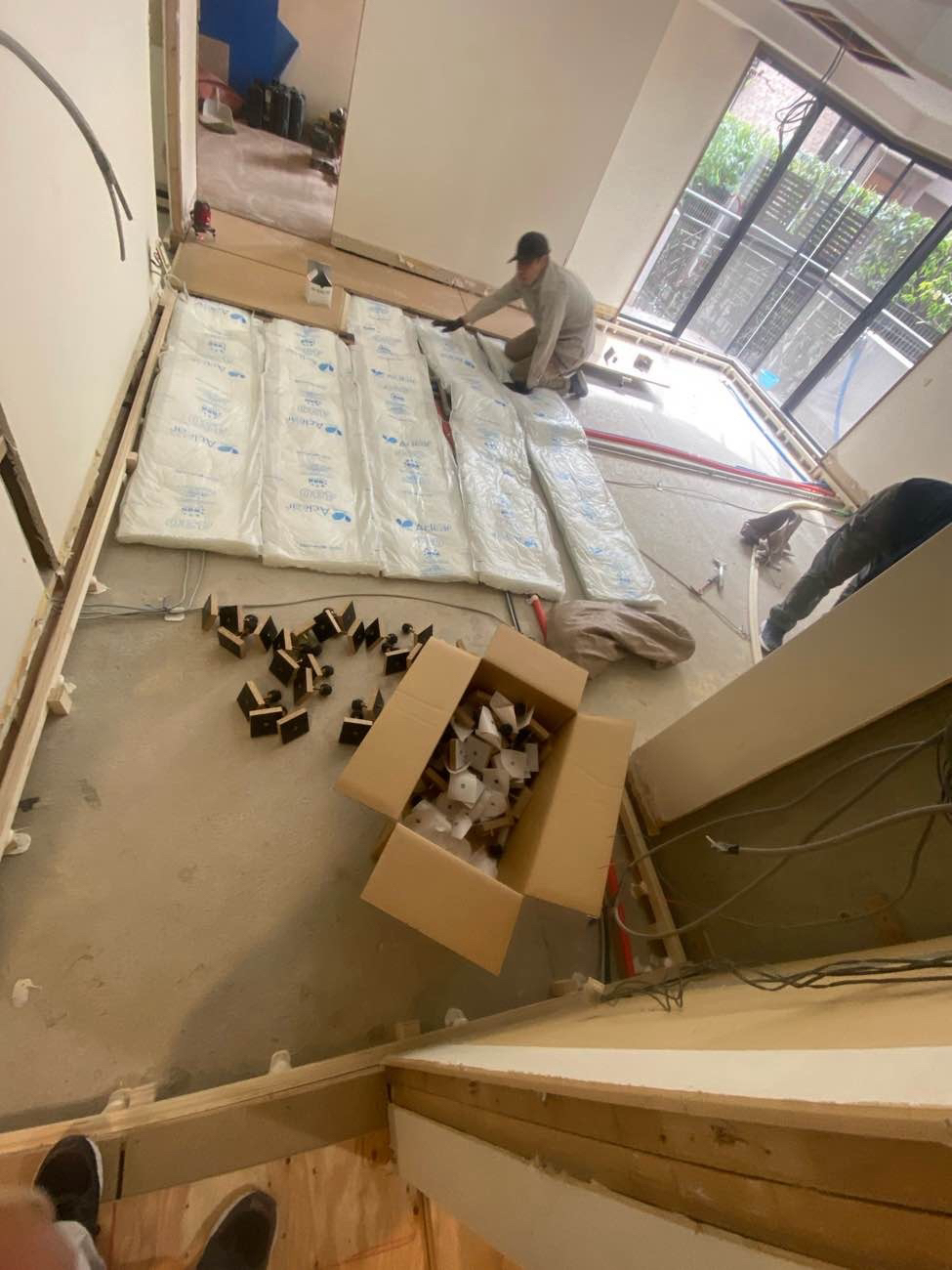 マンション　置床工事　乾式二重床（東京都杉並区）