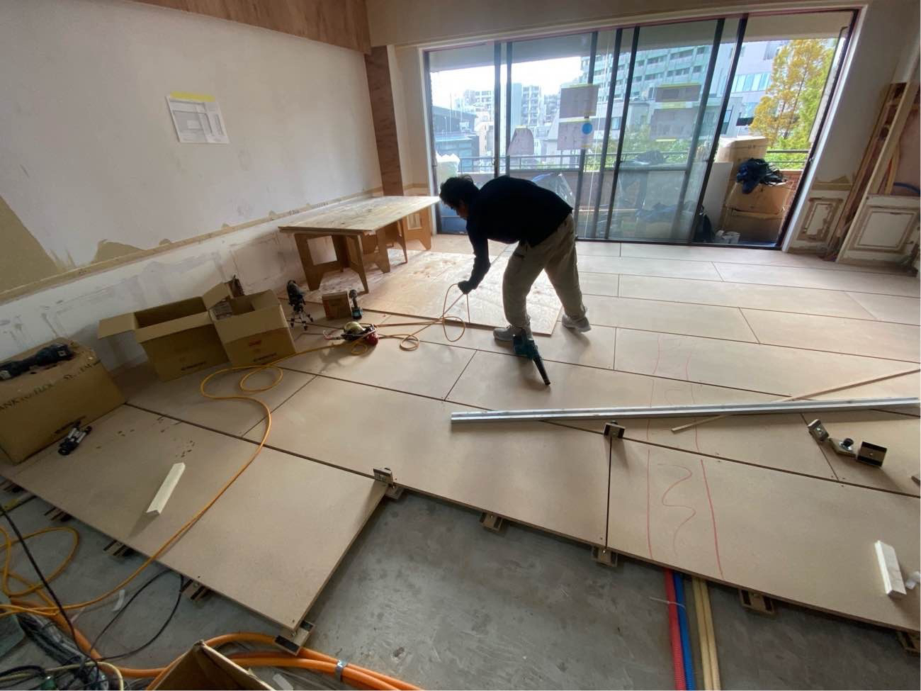 マンション　置床工事　乾式二重床（東京都目黒区）