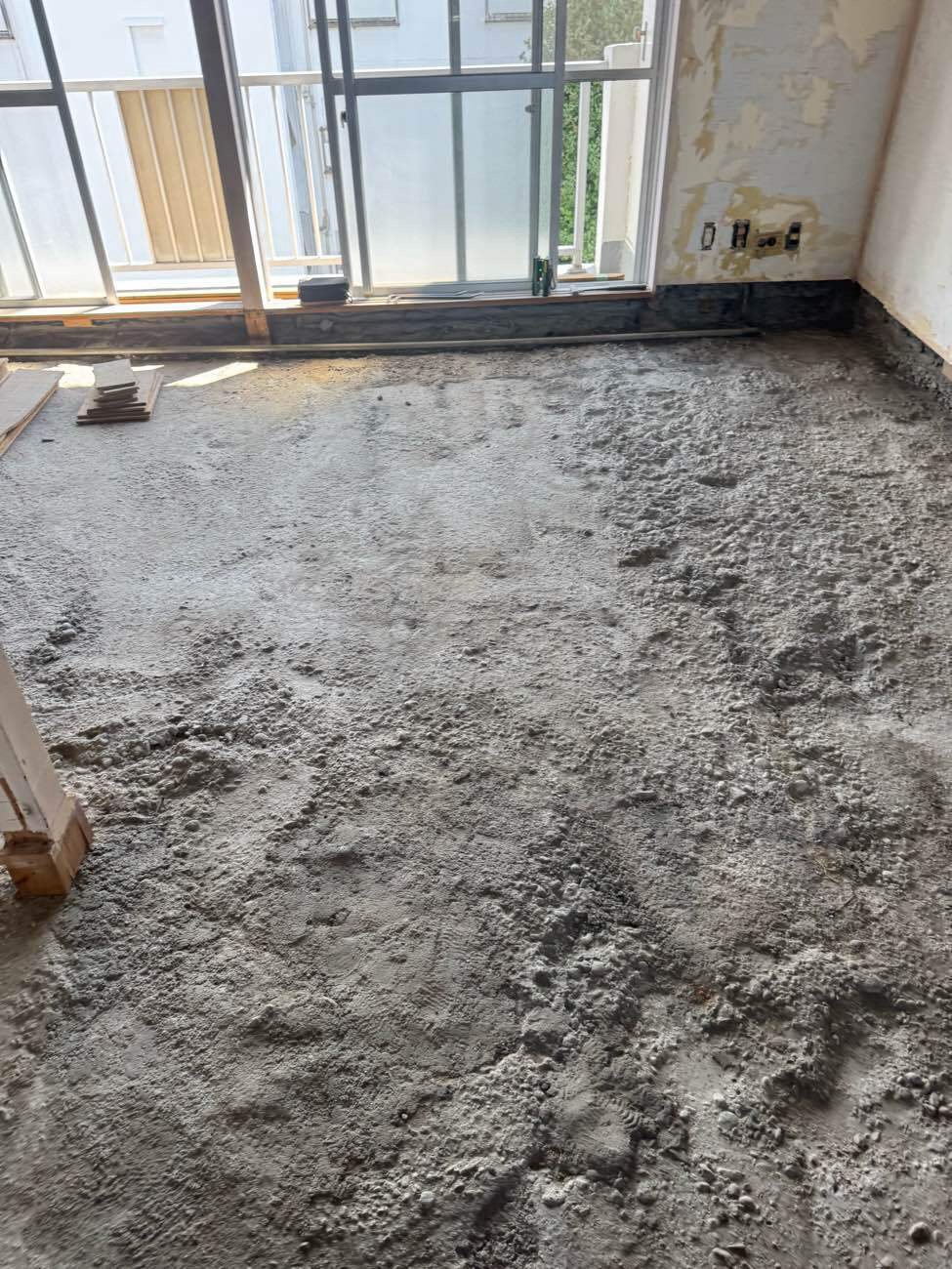 マンション　置床工事　乾式二重床（東京都町田市）