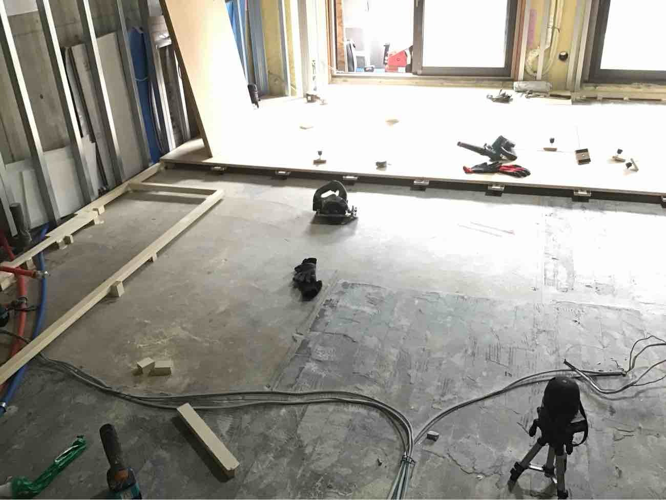 マンション　１日置床工事　乾式二重床（横浜市港北区）