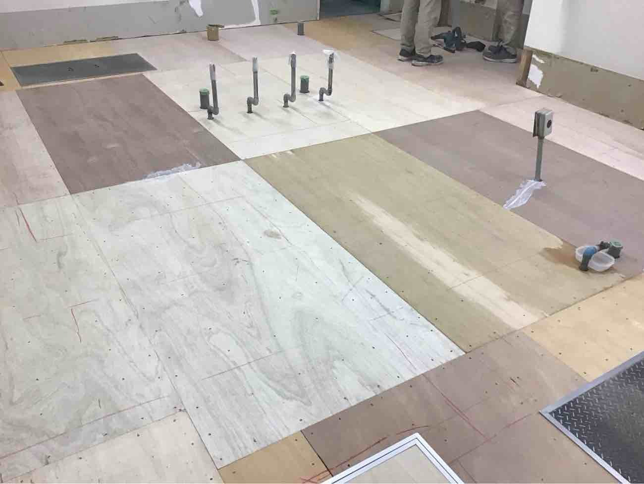 調理室　改修工事　置床工事（横浜市神奈川区）