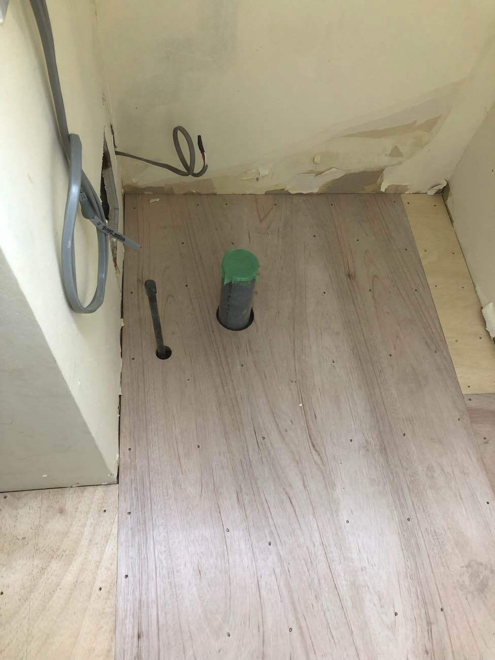 オフィス　置敷樹脂OA工事　置床工事　ステップライン製置床樹脂OABF50（東京都文京区）