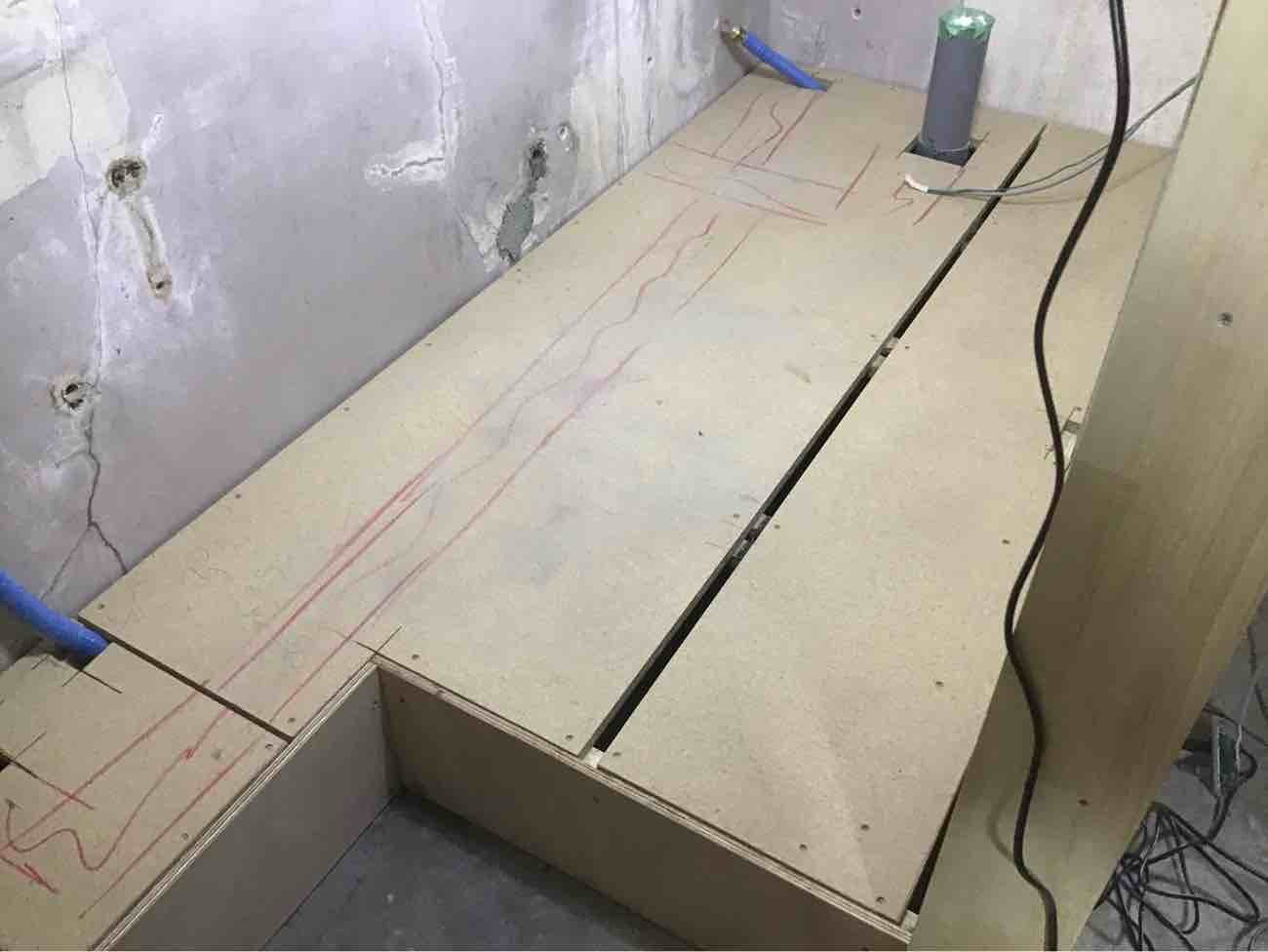 マンション　置床工事　乾式二重床（横浜市中区）