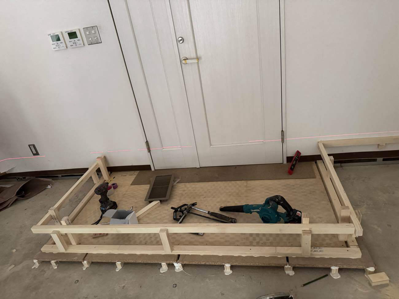 福祉施設　１日置床工事　乾式二重床（横浜市戸塚区）