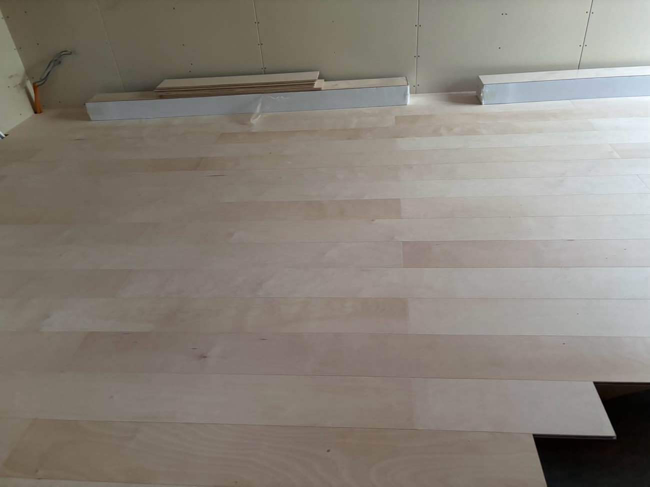 アパート　フローリング工事　小巾フロア（神奈川県茅ケ崎市）