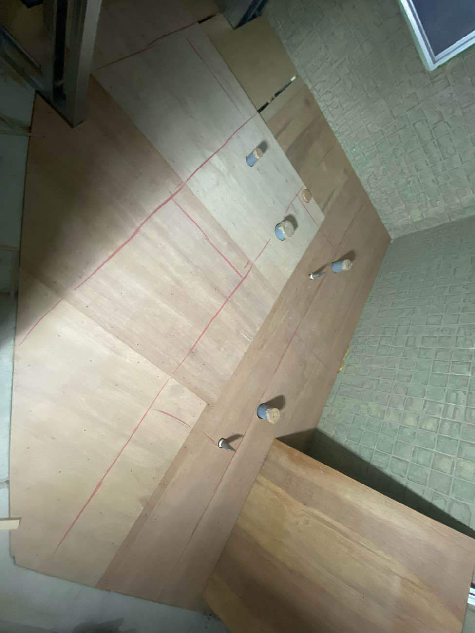 学校トイレ改修工事　乾式二重床　フクビフリーフロアＣＰ-Ｆ（東京都中野区）