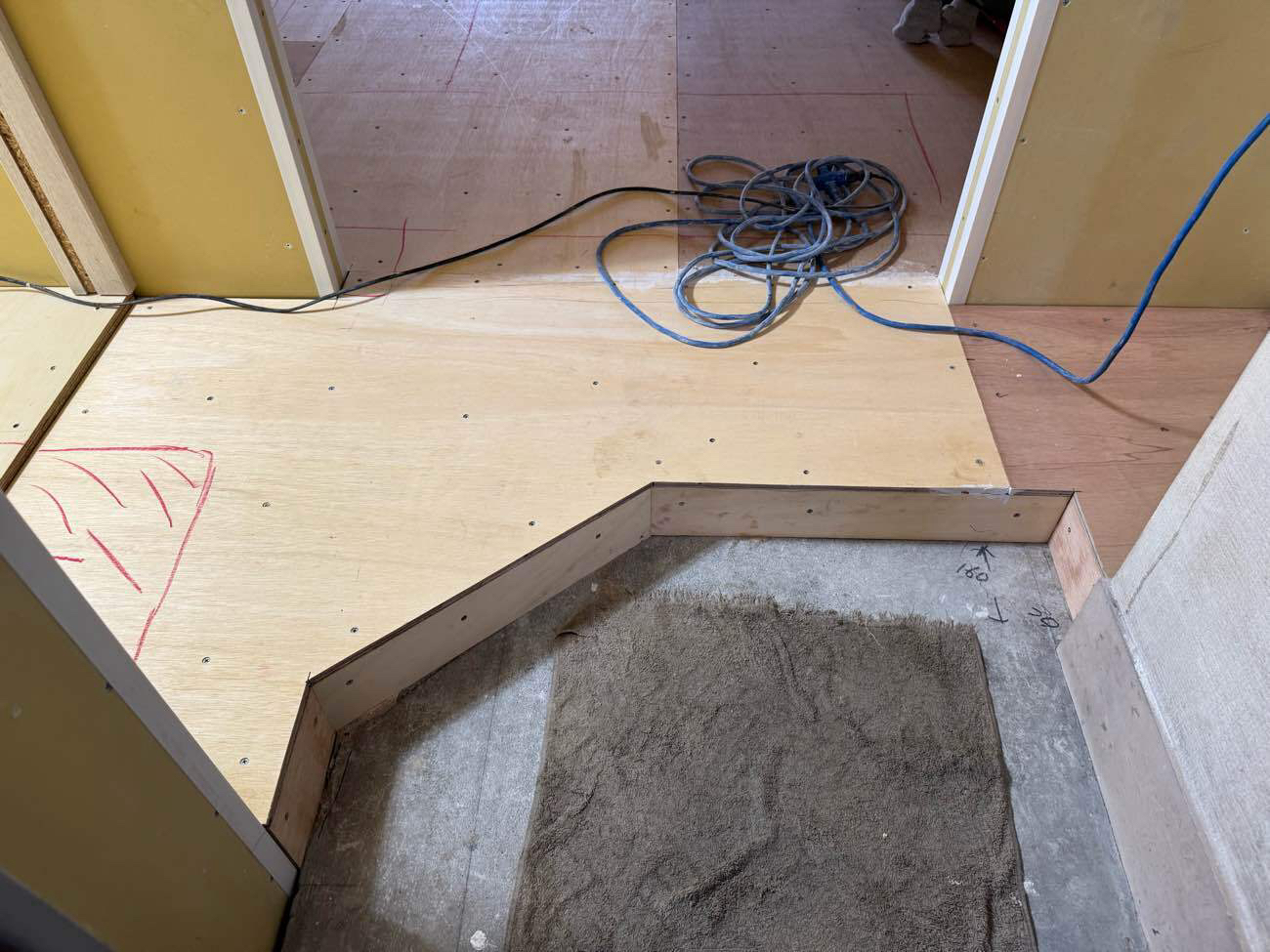 マンション　置床工事　乾式二重床（東京都渋谷区）