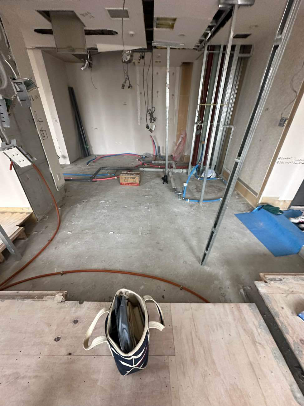 マンション　置床工事　乾式二重床（東京都品川区）