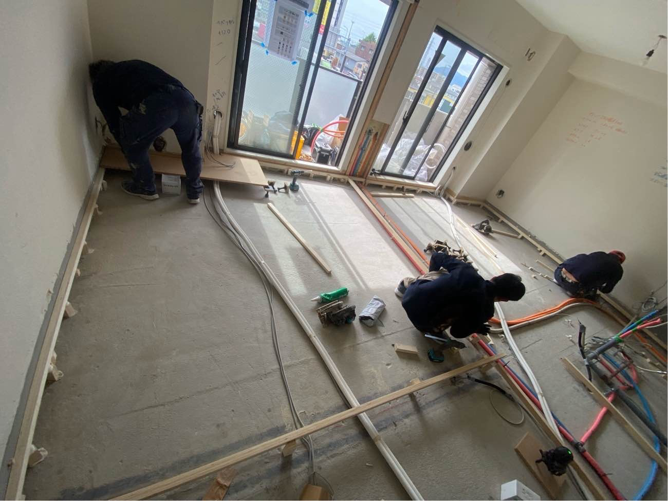 マンション　１日置床工事　乾式二重床（相模原市緑区）