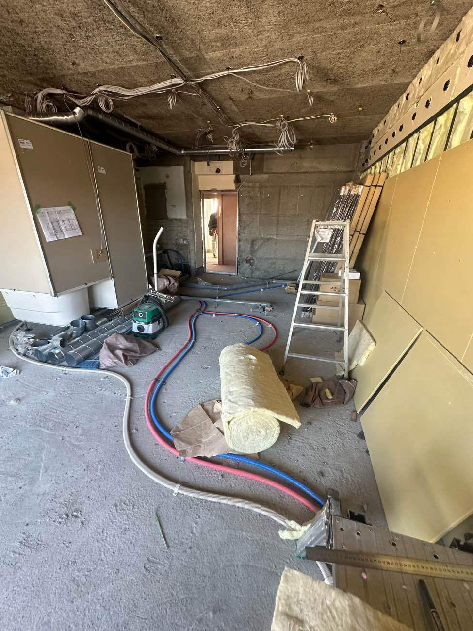 マンション改修工事　置床工事　万協フロアー（横浜市青葉区）