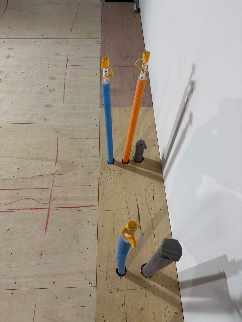 店舗　置床工事　乾式二重床（東京都港区）