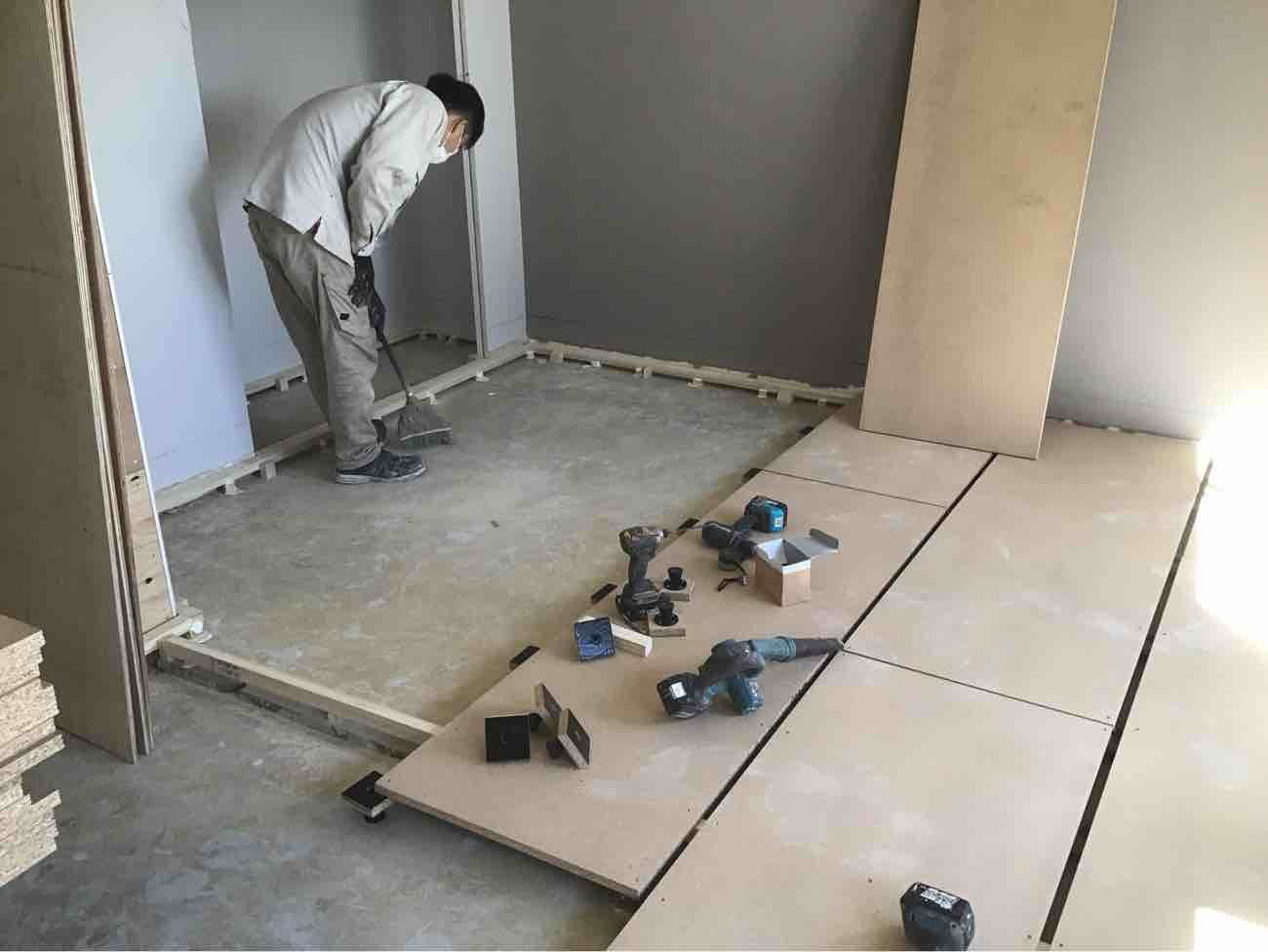 マンション　置床工事　乾式二重床（横浜市中区）