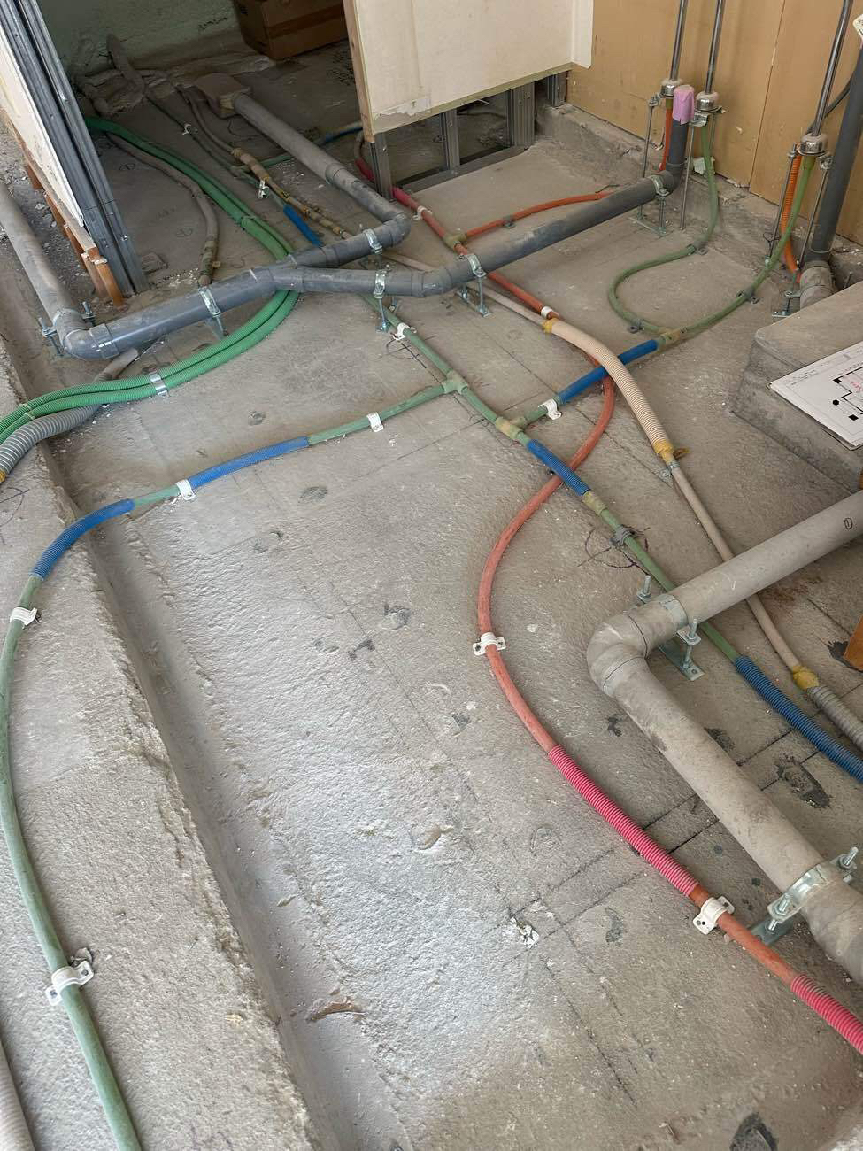 マンション　１日置床工事　乾式二重床（東京都中央区）