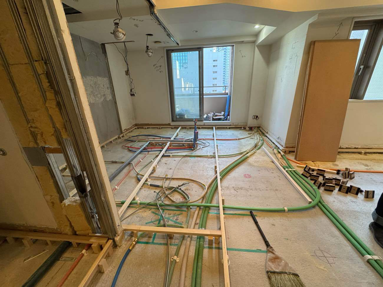 マンション　１日置床工事　乾式二重床（東京都中央区）