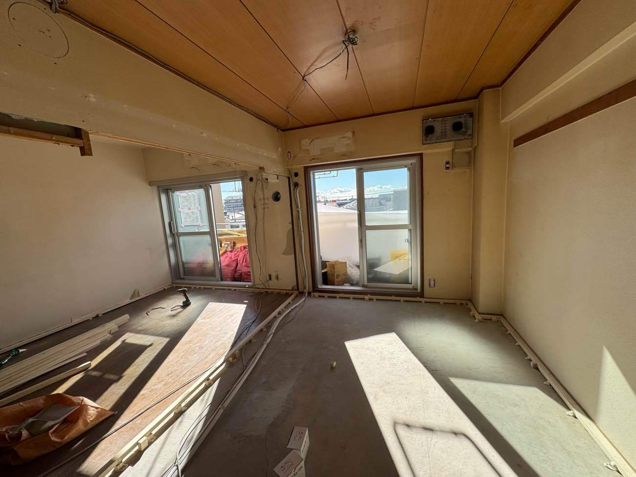 マンション　１日置床工事　乾式二重床（神奈川県大和市）