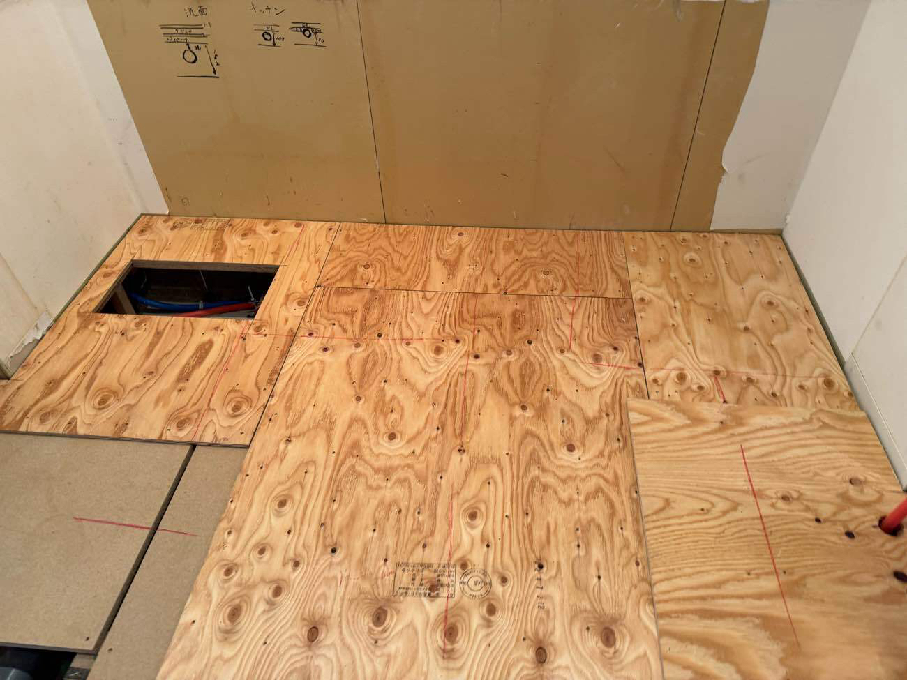 マンション　１日置床工事　乾式二重床（東京都中央区）
