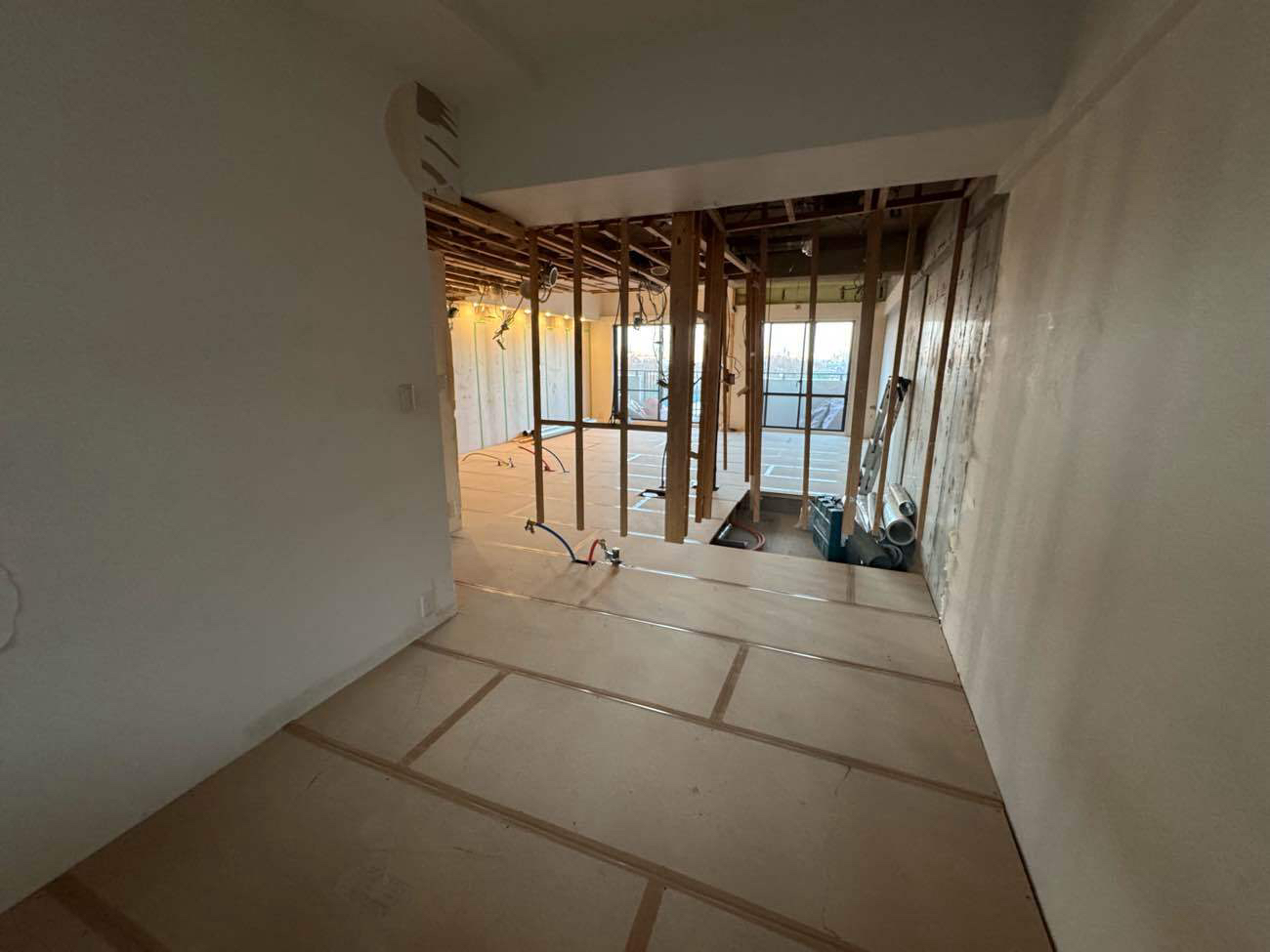 マンション　１日置床工事　乾式二重床（川崎市中原区）