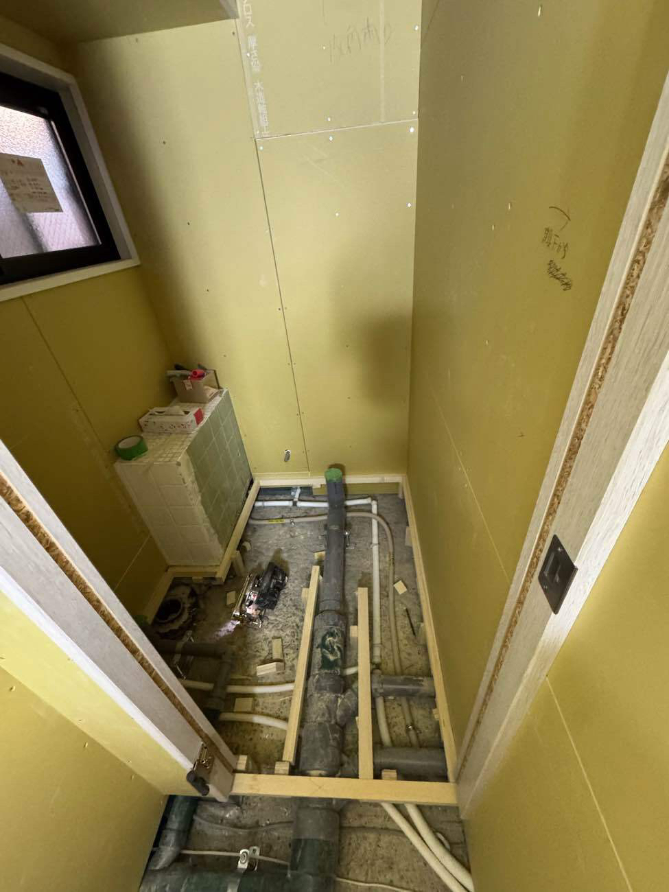 マンション　置床工事　乾式二重床（東京都渋谷区）