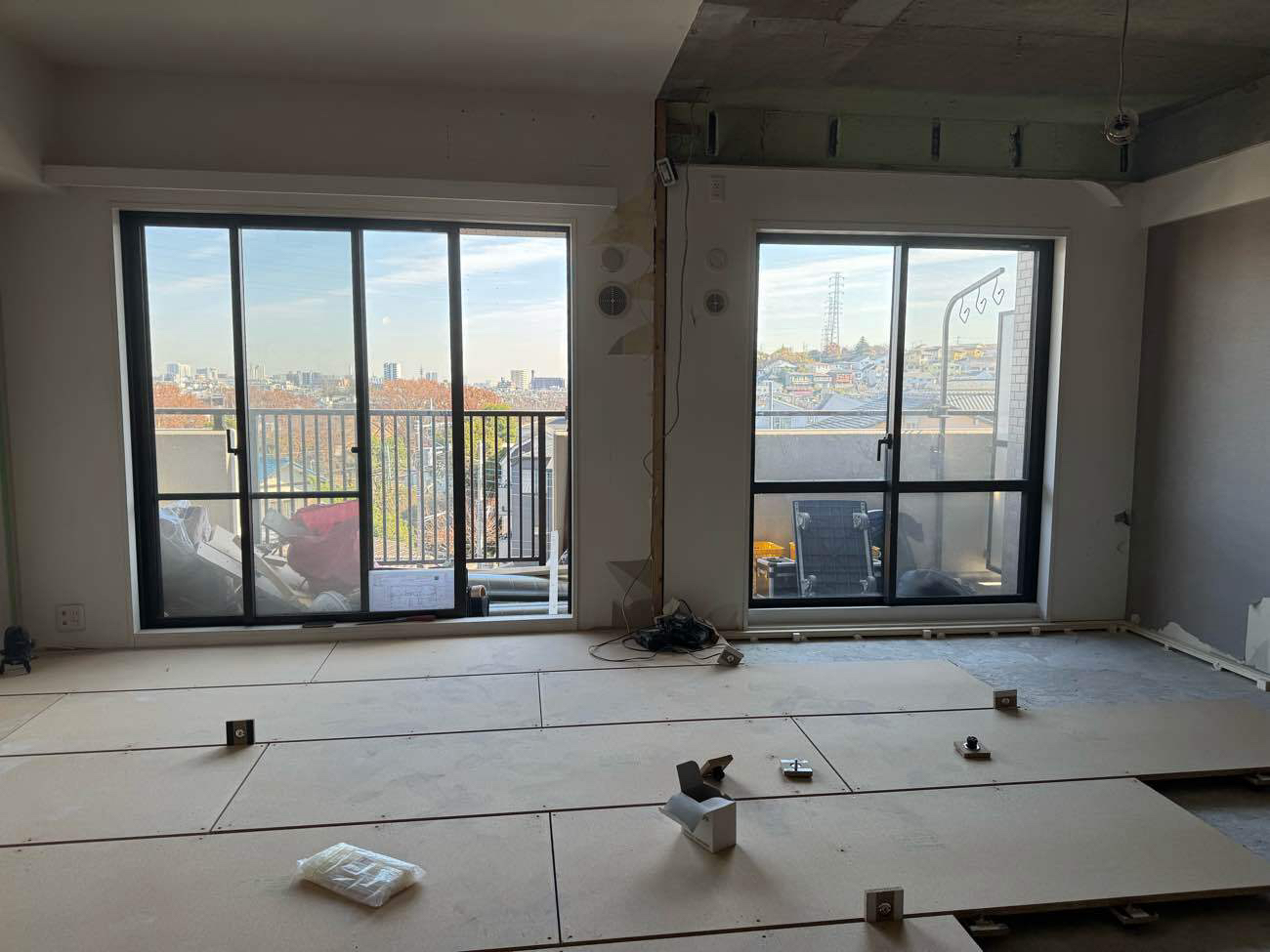 マンション　１日置床工事　乾式二重床（川崎市中原区）