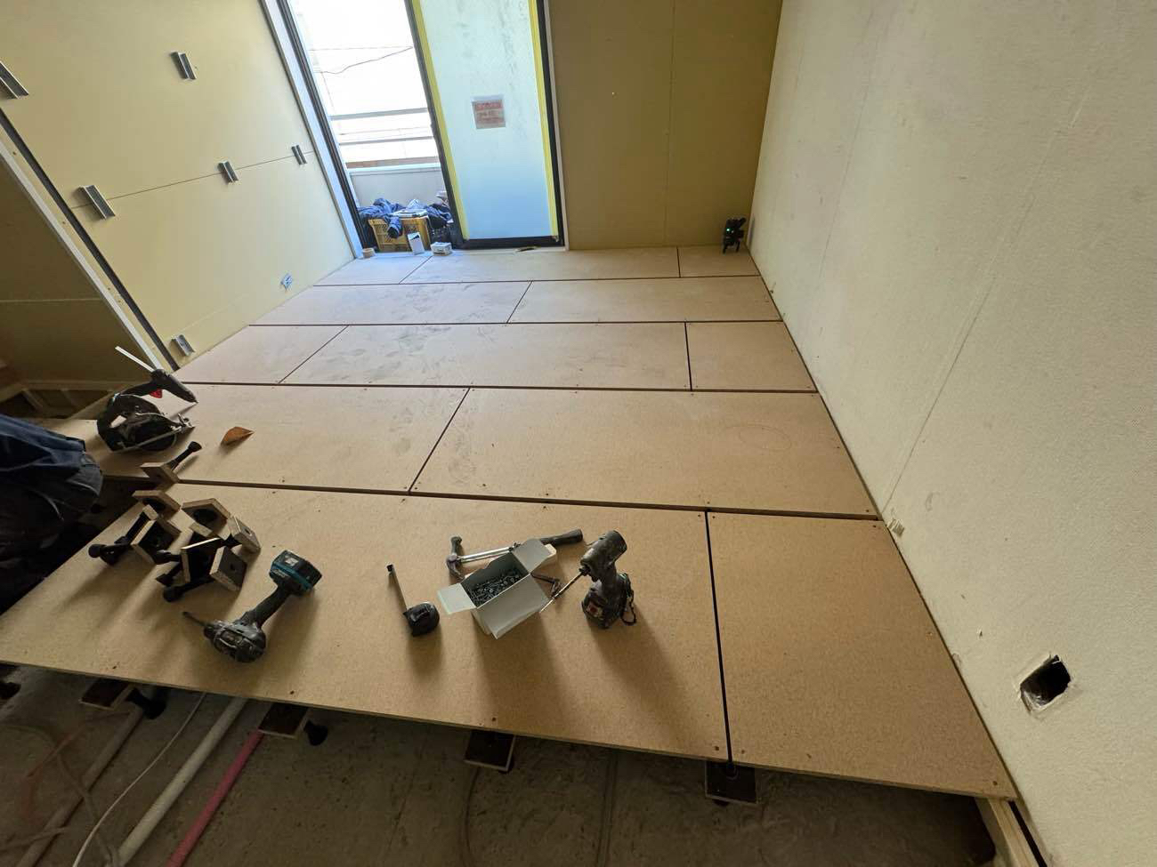 マンション　置床工事　乾式二重床（東京都渋谷区）