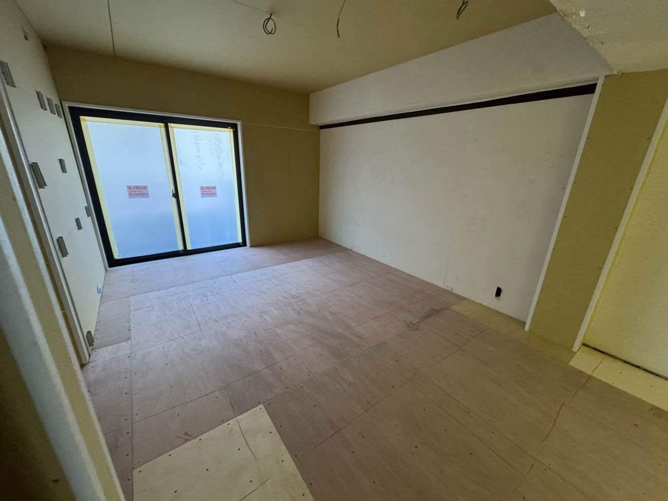 マンション　置床工事　乾式二重床（東京都渋谷区）