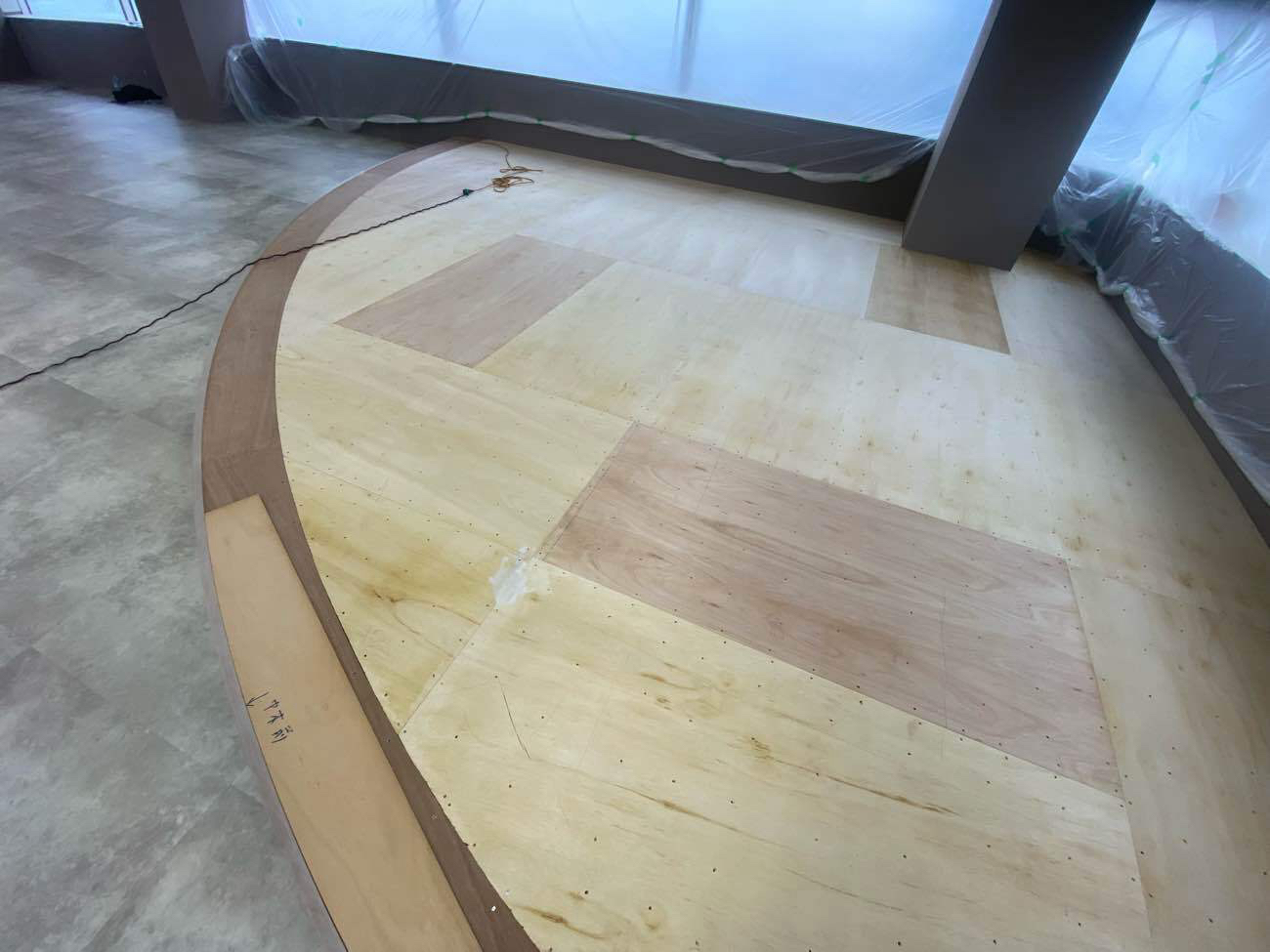 マンション　置床工事　乾式二重床（横浜市西区）