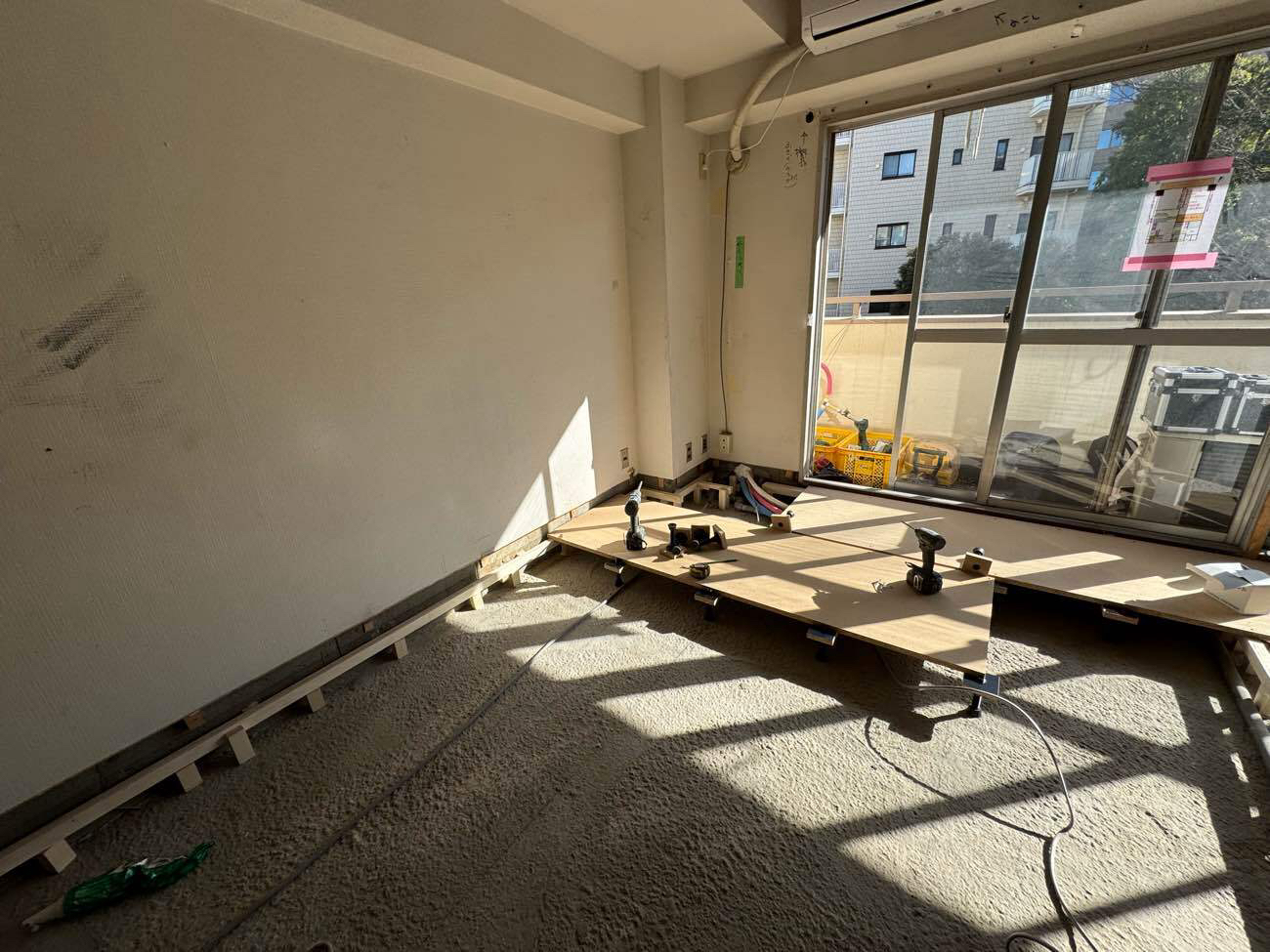 マンション　置床工事　乾式二重床（東京都港区南麻布）