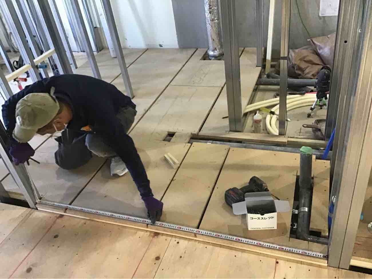 川崎市中原区のマンションにて、置床工事を行いました。（乾式二重床）【秀和建工】