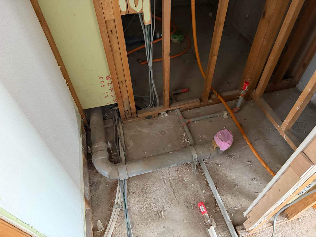 マンション　１日置床工事　乾式二重床（相模原市南区）