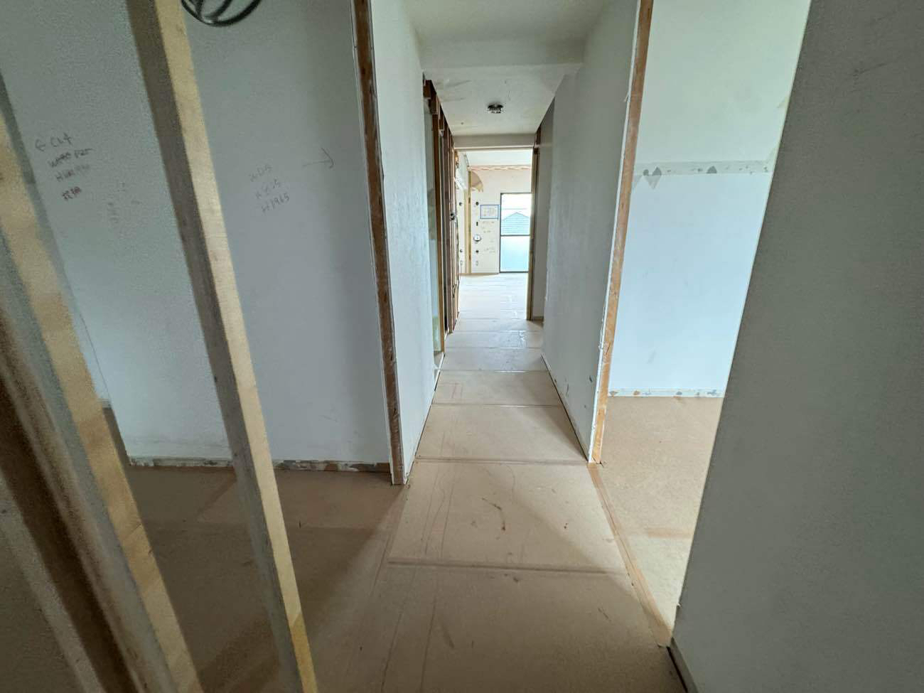 マンション　１日置床工事　乾式二重床（相模原市南区）