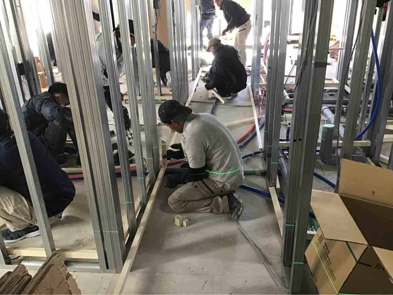 川崎市中原区のマンションにて、置床工事を行いました。（乾式二重床）【秀和建工】