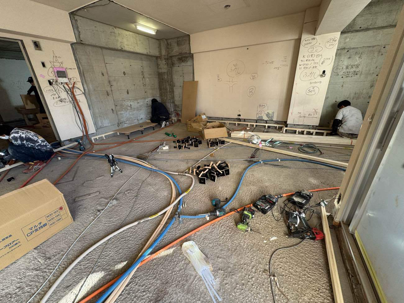 マンション　置床工事　乾式二重床 プラモクレン（東京都港区）