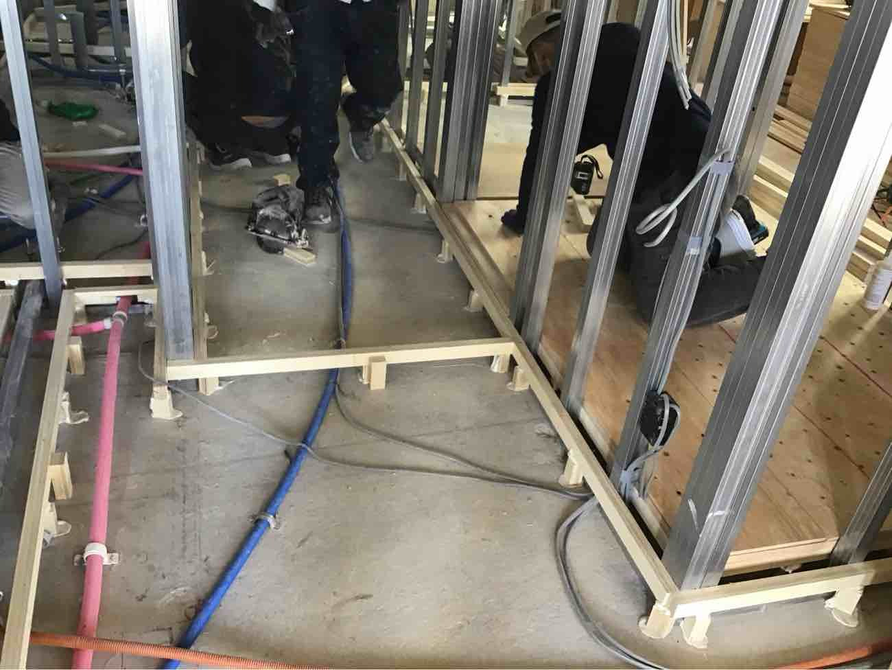 川崎市中原区のマンションにて、置床工事を行いました。（乾式二重床）【秀和建工】