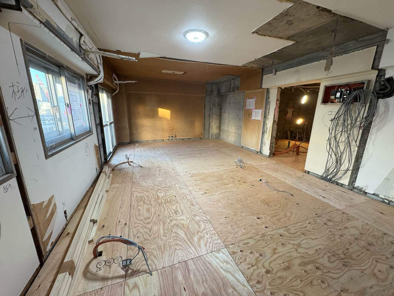 マンション　置床工事　乾式二重床 プラモクレン（東京都港区）