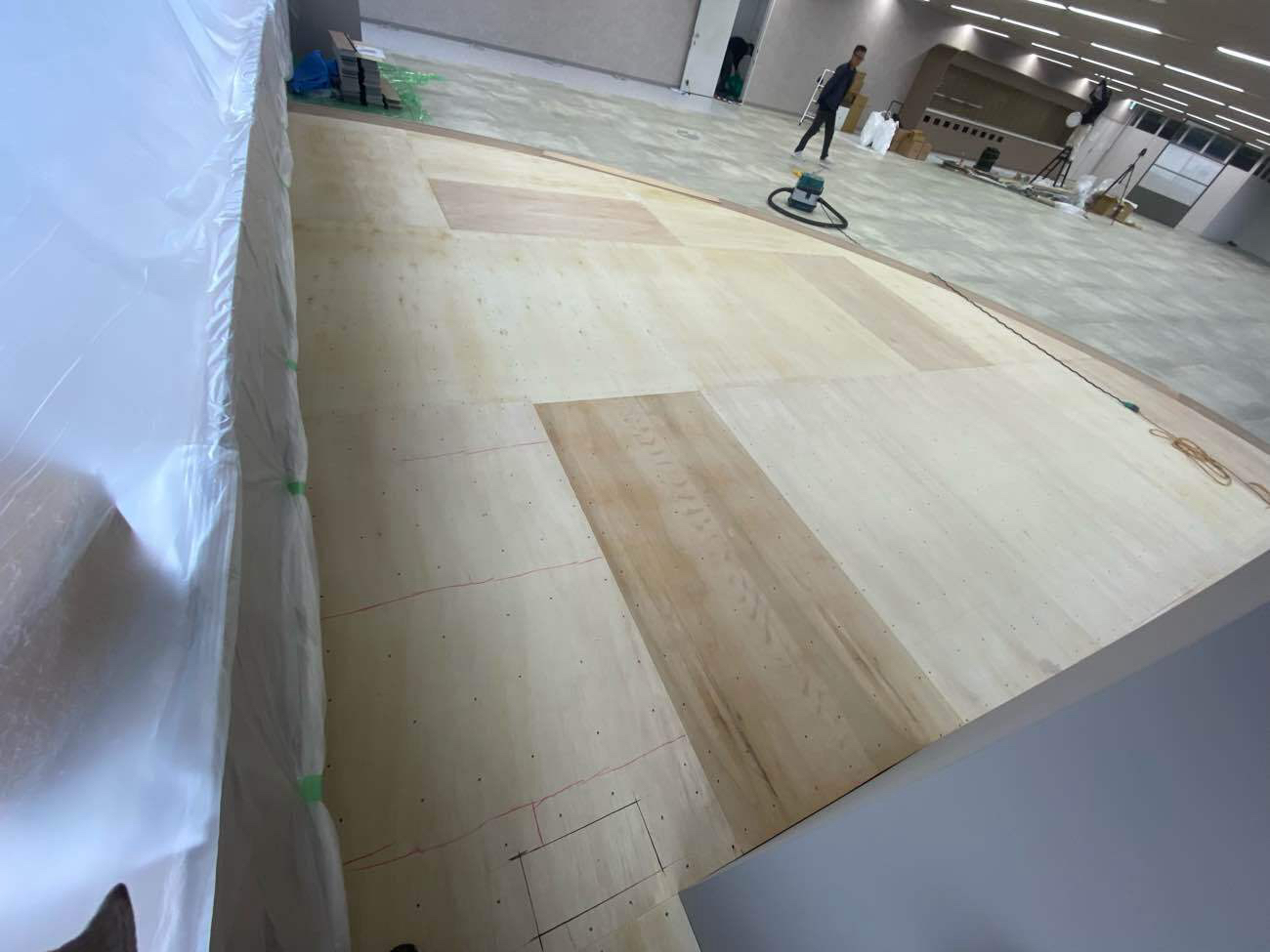 マンション　置床工事　乾式二重床（横浜市西区）